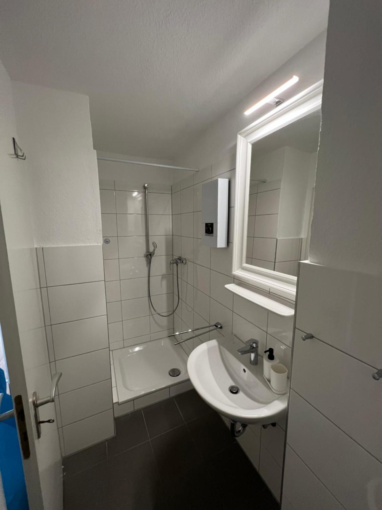Emas4 Wohnung Mit 2 Einzelbetten, Kueche Krefeld Ngoại thất bức ảnh